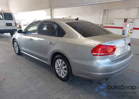 2014 Volkswagen Passat 2.5L S/2.5L Wolfsburg Edition from USA, damaged, VIN 1VWAP7A34EC022989
